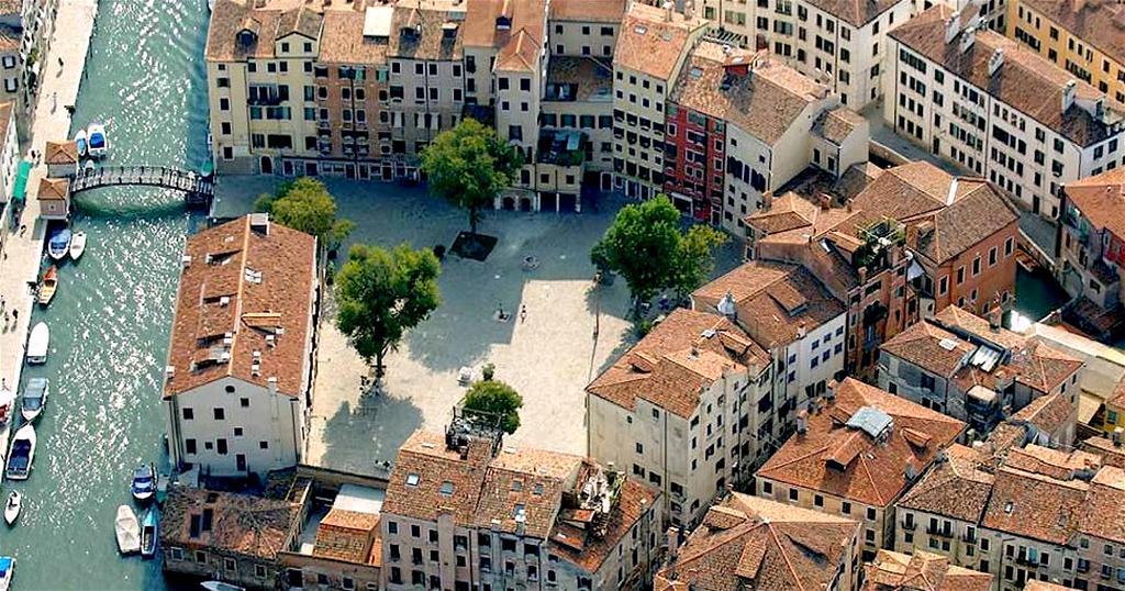 Ca Farnese Apartment Venedig