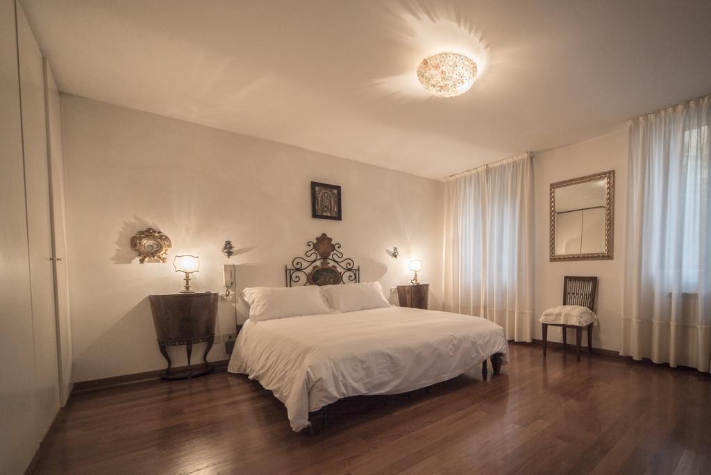 Apartment Accademia Terrazza Venice