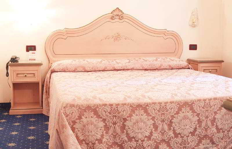 Residenza La Campana 3*