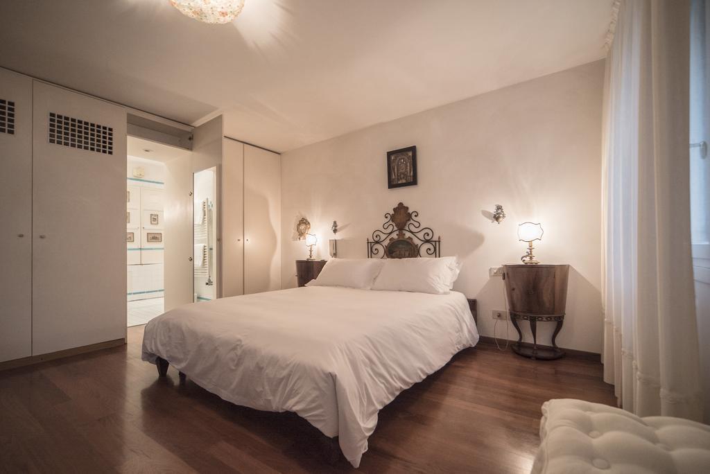Accademia Terrazza Apartment Venice