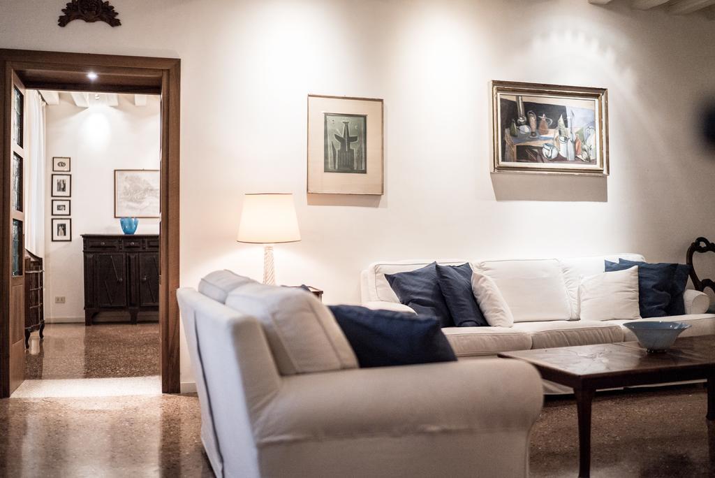 Apartment Accademia Terrazza Venice