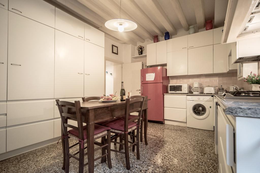 Accademia Terrazza Apartment *