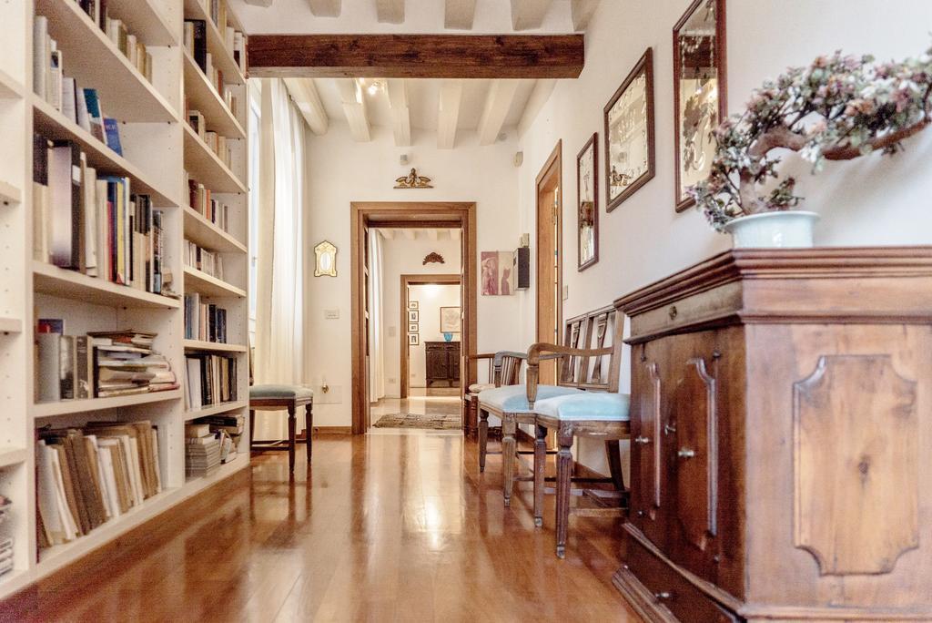 Apartment Accademia Terrazza Venice