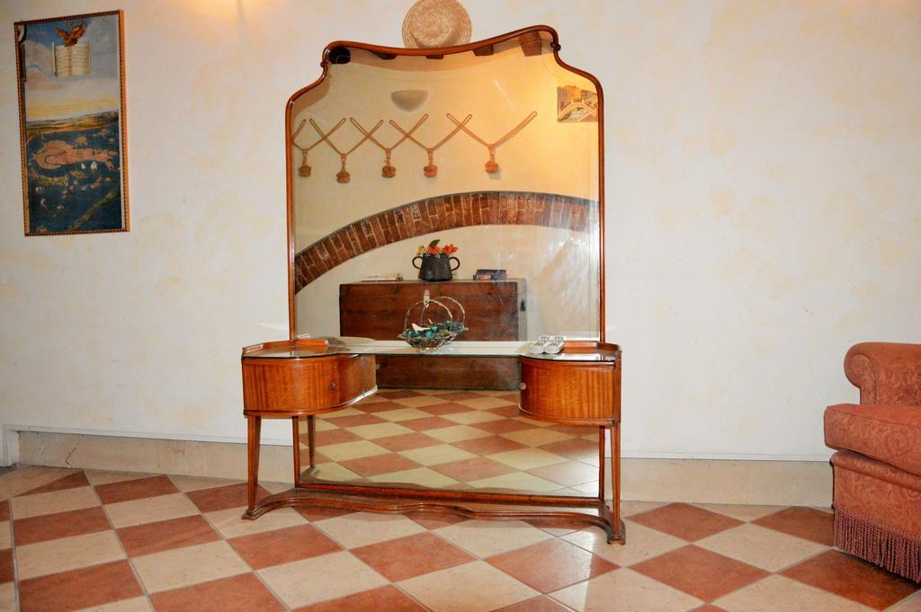Rialto House * Venise