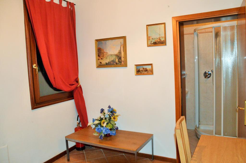 Rialto House *
