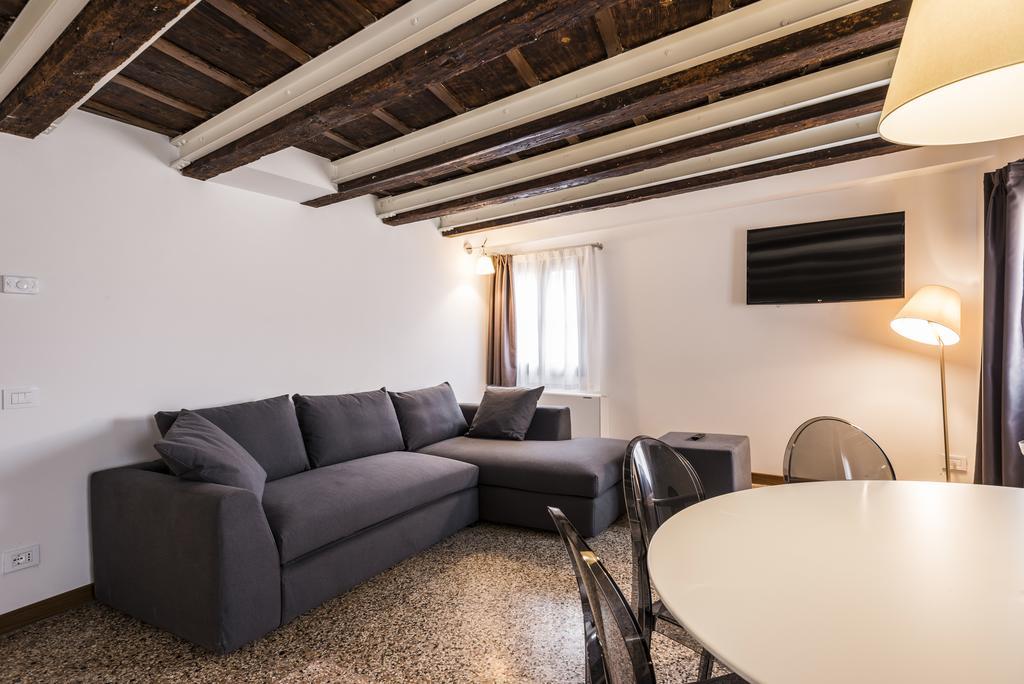 Myplace Campo Santa Margherita * Venise