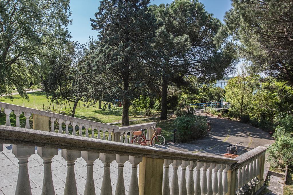 Il Lato Azzurro Hotel *