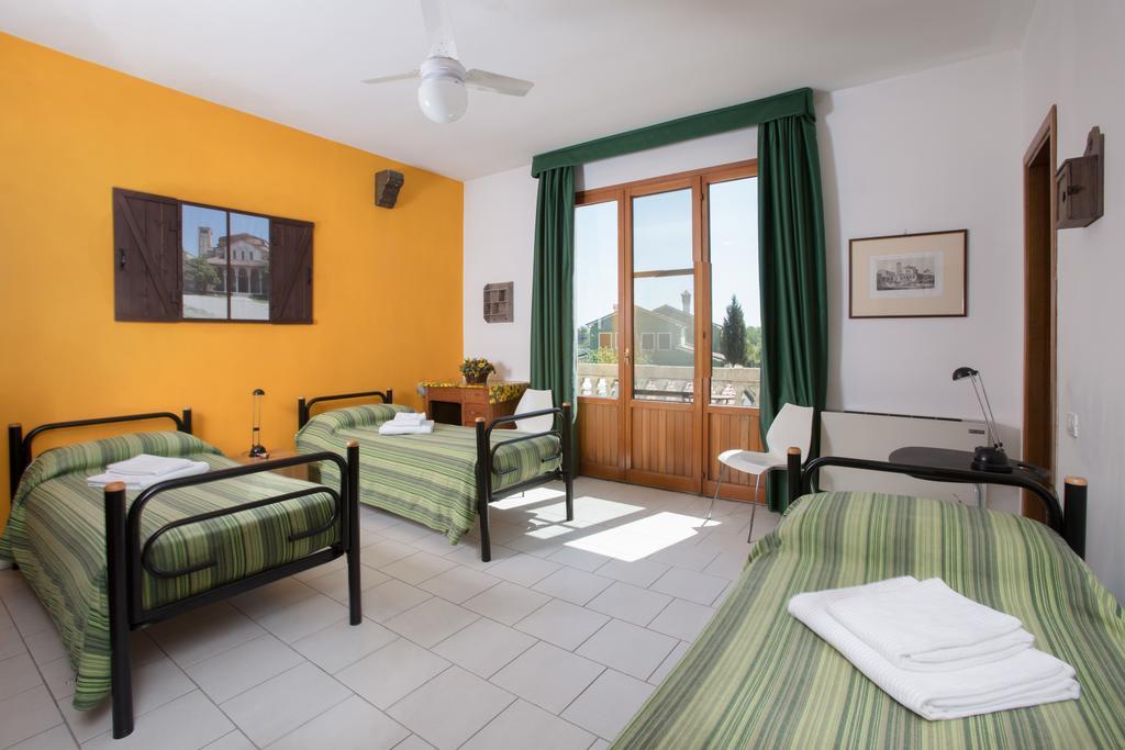 Il Lato Azzurro Hotel *