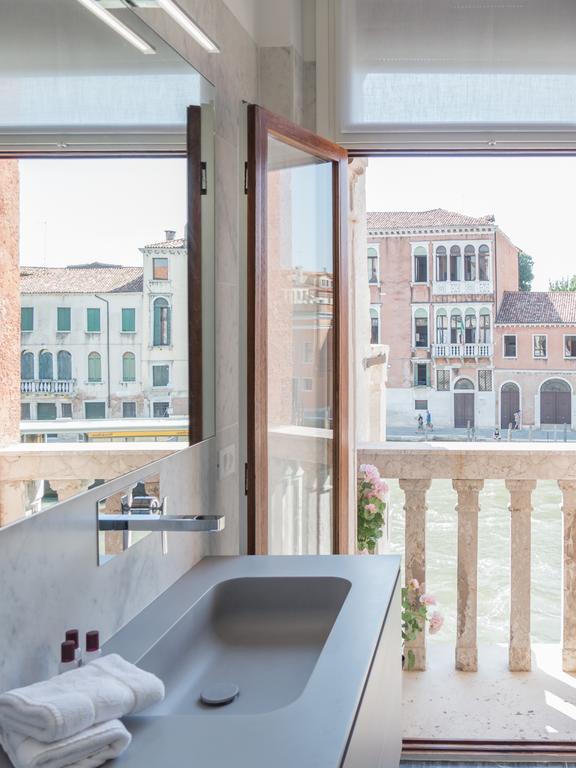 Luxury On Grand Canal By Wonderful Italy * Venezia