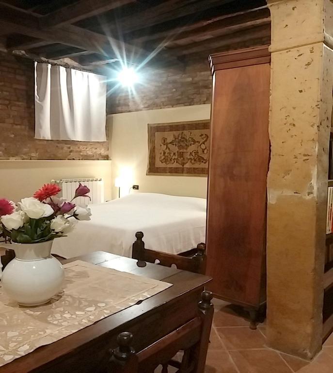 Charming Open-space Do Torri Apartment