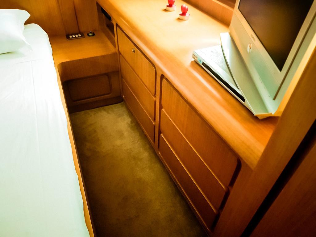 Yacht Diva *