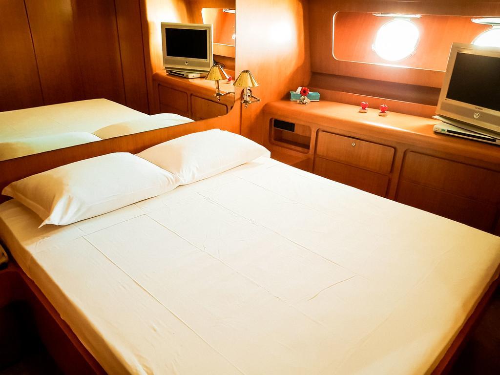 Yacht Diva Venise