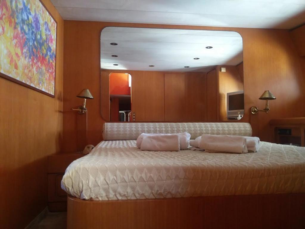 Bateau-hôtel Yacht Diva