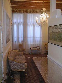 Casa Fenice Bed & Breakfast 2*