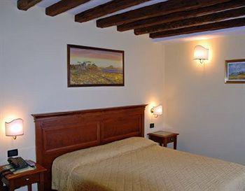 Alloggi Marinella Mini-hôtel