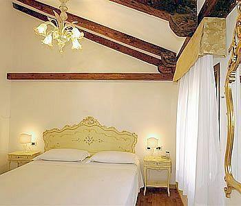 Malibran Hotel