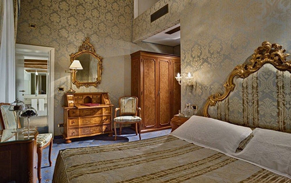Al Ponte Antico Hotel 4*