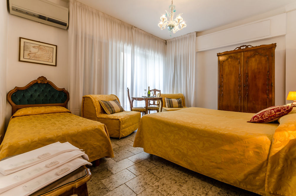 Ariel Silva Hotel Venedig