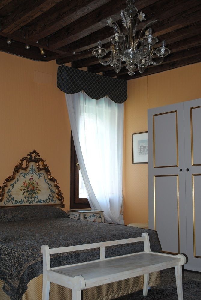 Bed & Breakfast San Firmino Canal View 2*