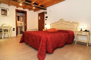 Bed & Breakfast Ca' Fontanea 3*