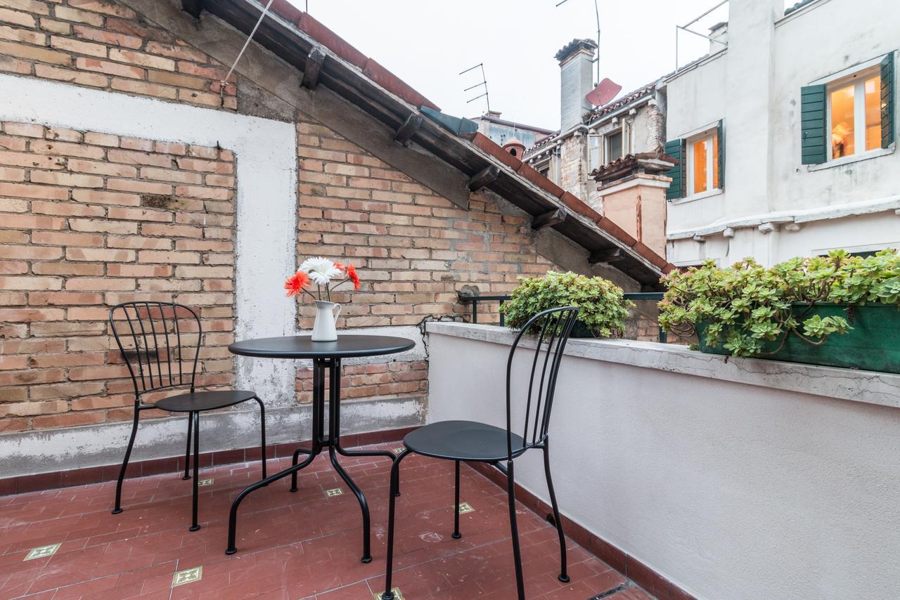 Rialto Bridge Large Venetian Style With Lift Apartment *
