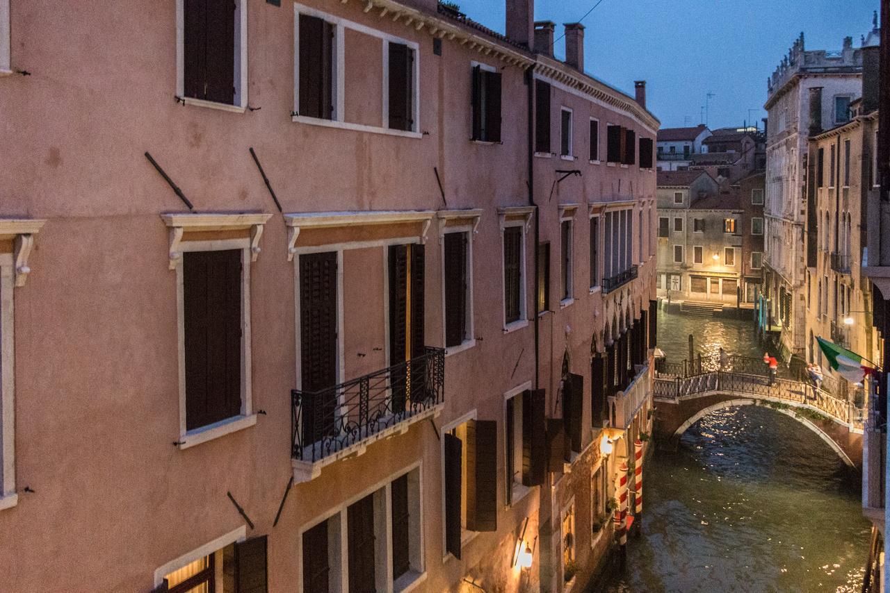 Rialto Bridge Large Venetian Style With Lift Apartment Venedig