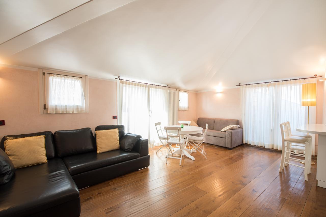 Appartement Savoia & Jolanda 2 *