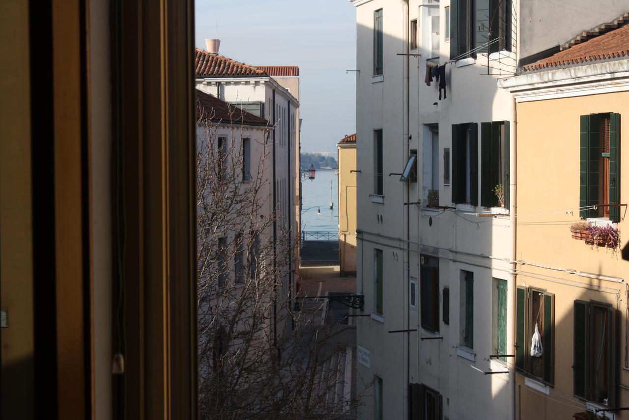 2978b * Venedig