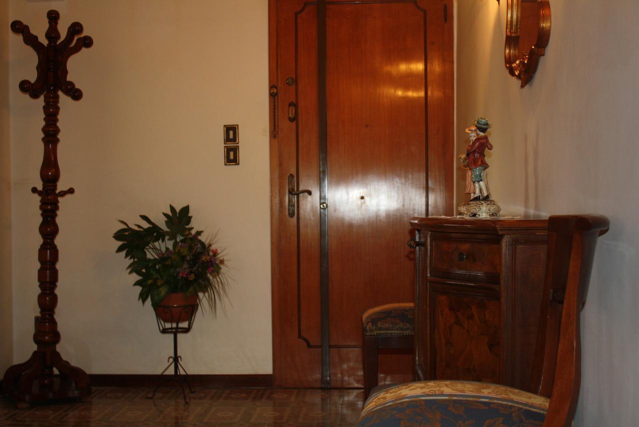 Apartment 2978b