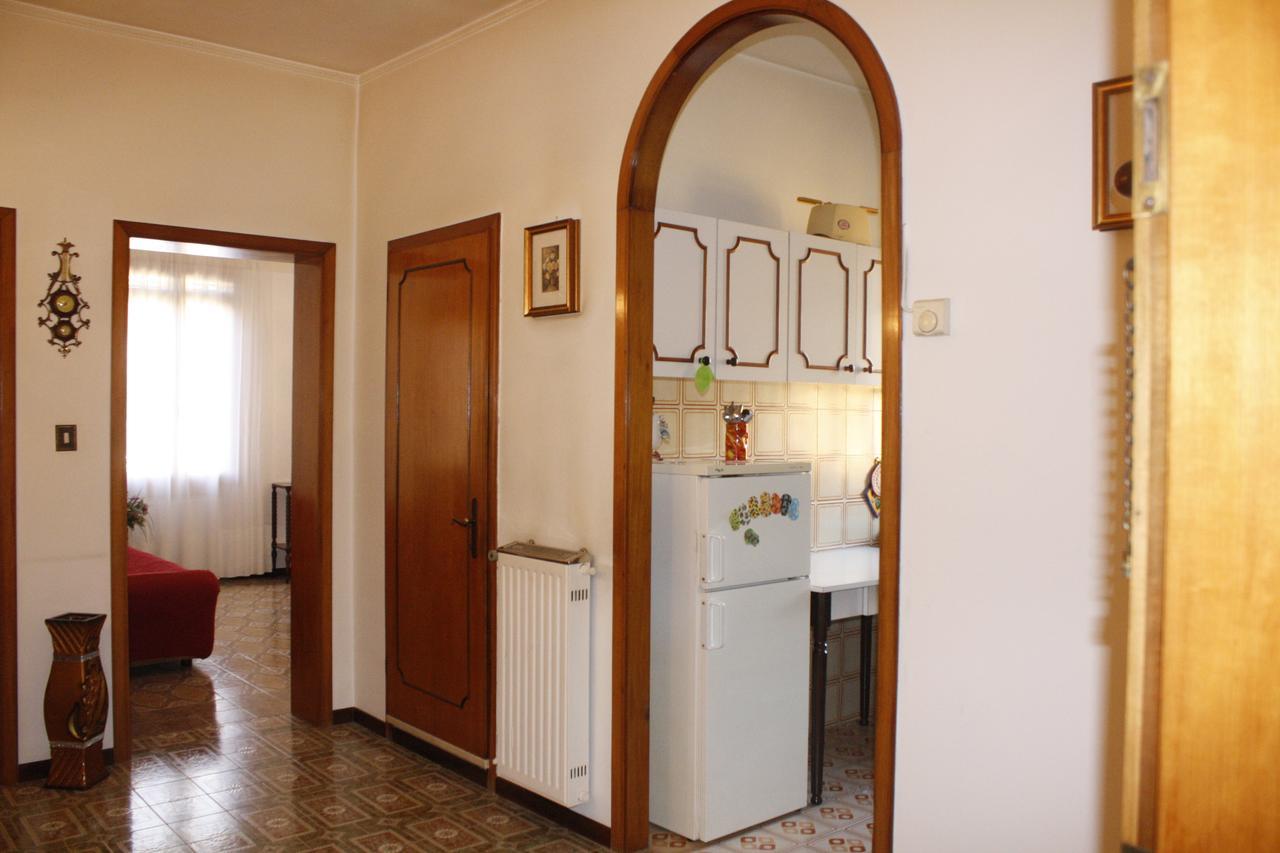 2978b Apartment