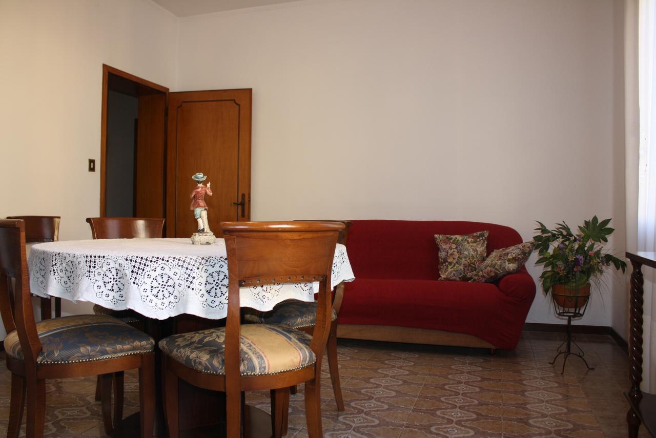 Apartment 2978b