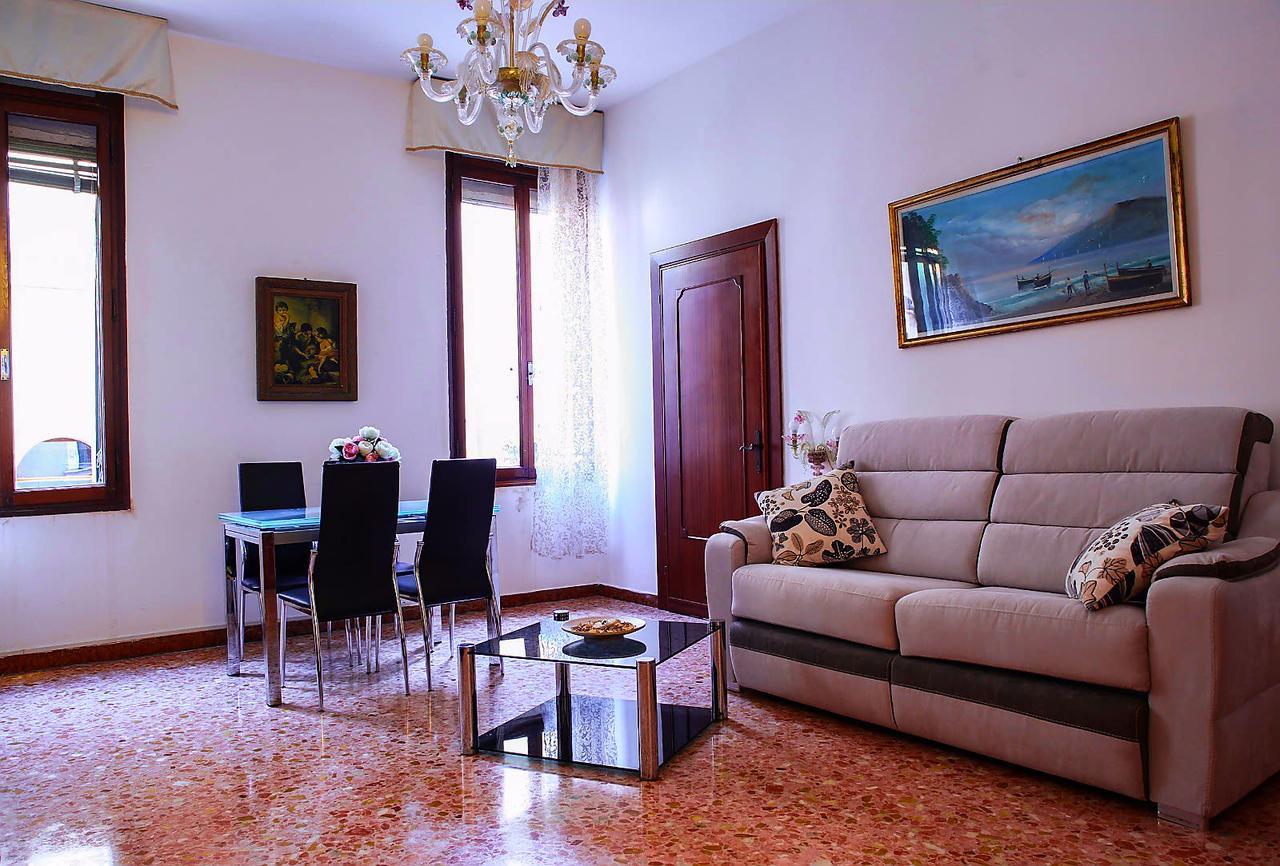 Dei Frari * Venetië