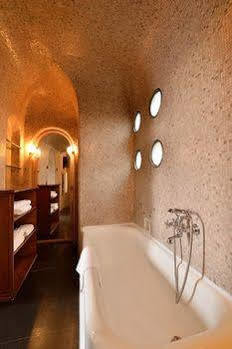 Grand Canal Terrace Hotel