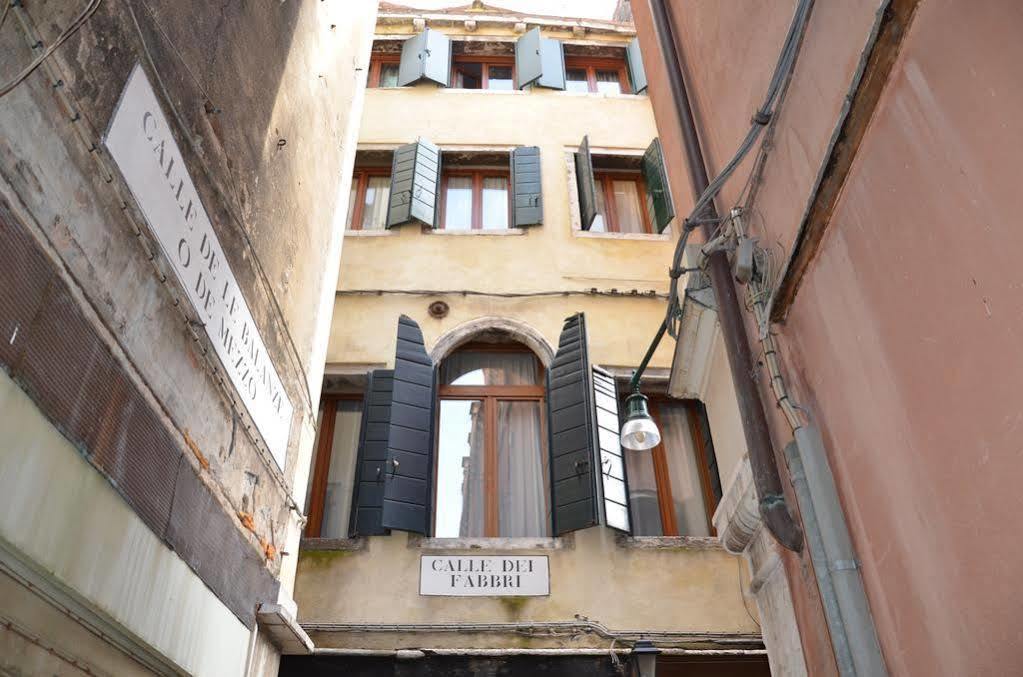 Gasthuis Residenza La Campana 3*