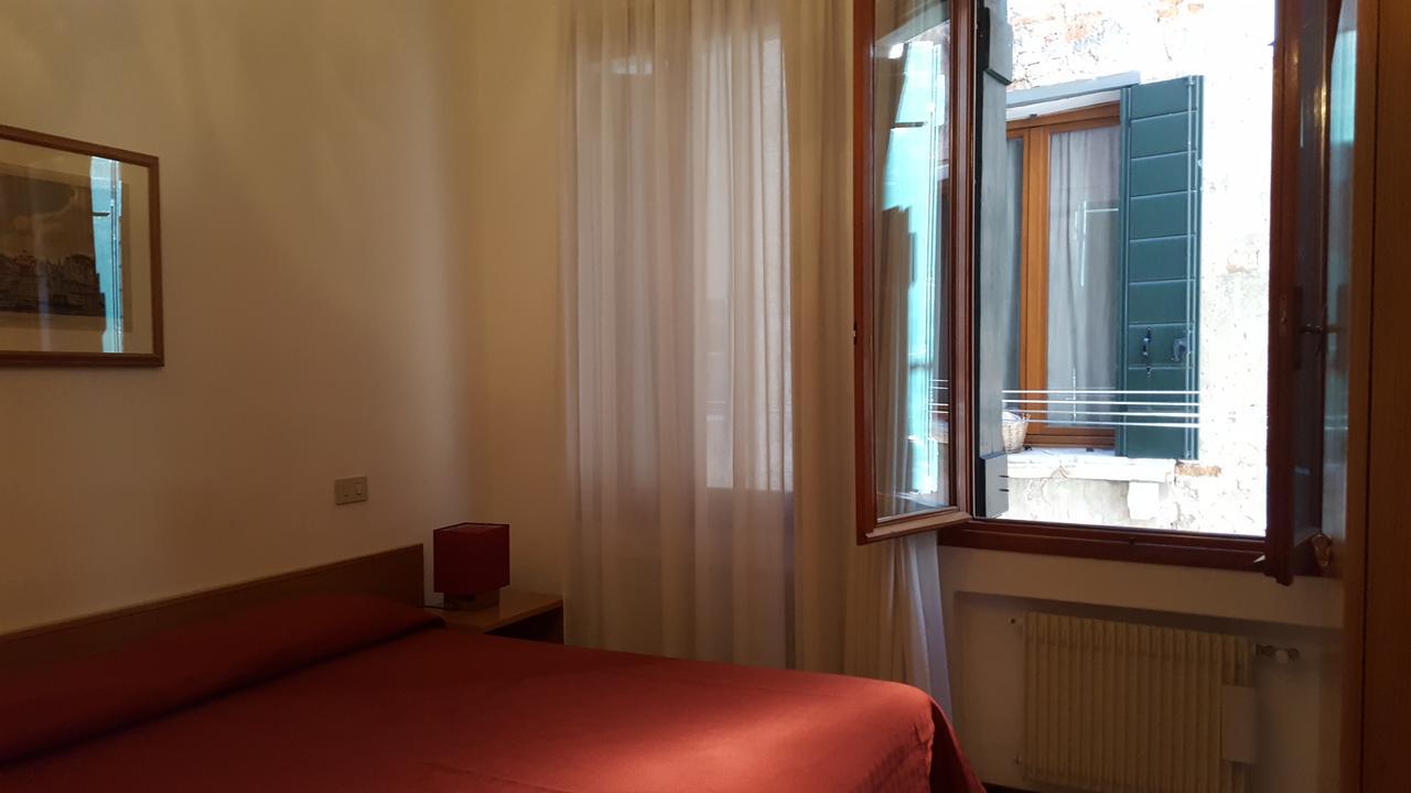 Rialto1082 * Venezia
