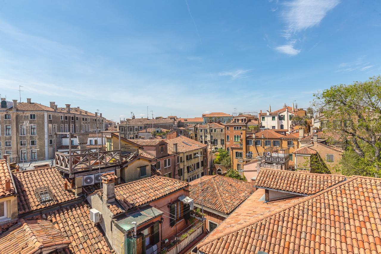 Ca' Della Luce Terrace