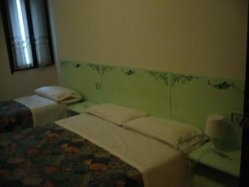 Adua Hotel 2*