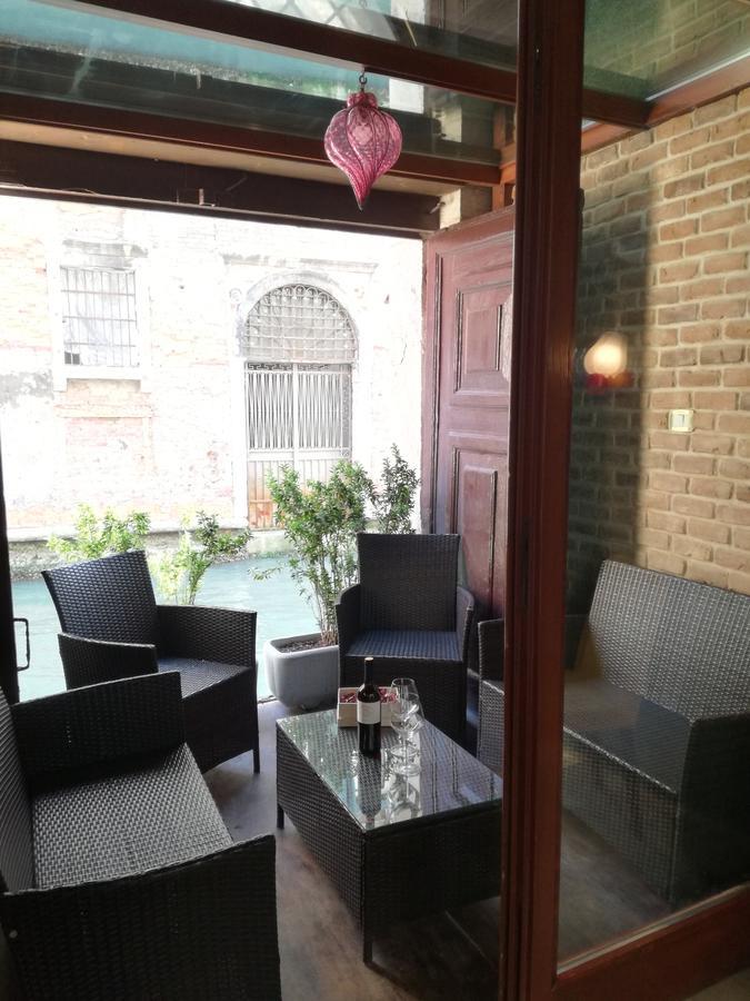 La Corte 3*