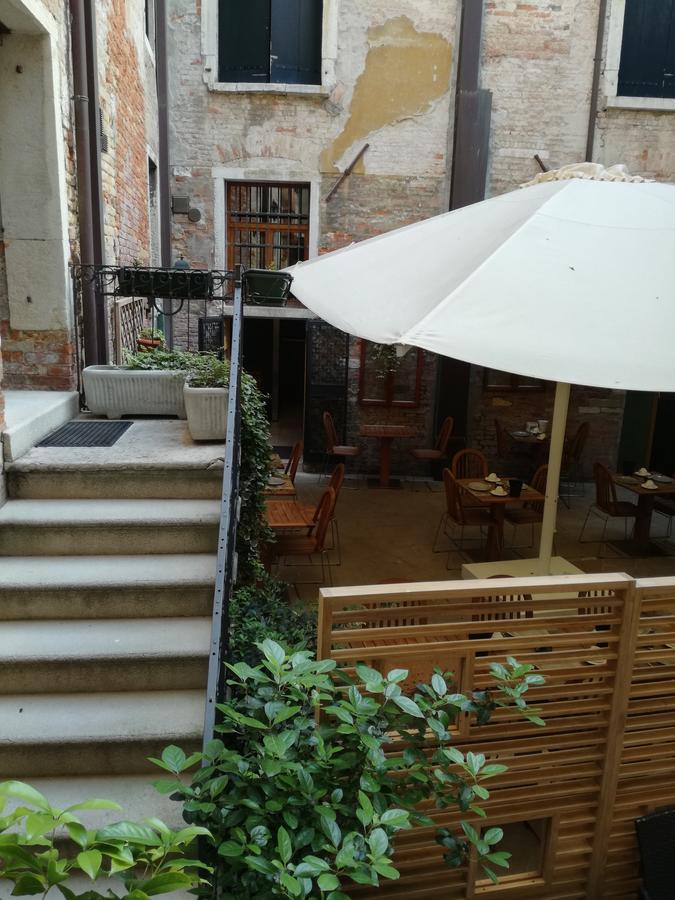 La Corte Bed & Breakfast 3*