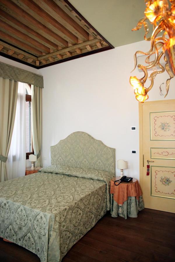 Ca' Dei Polo Venise