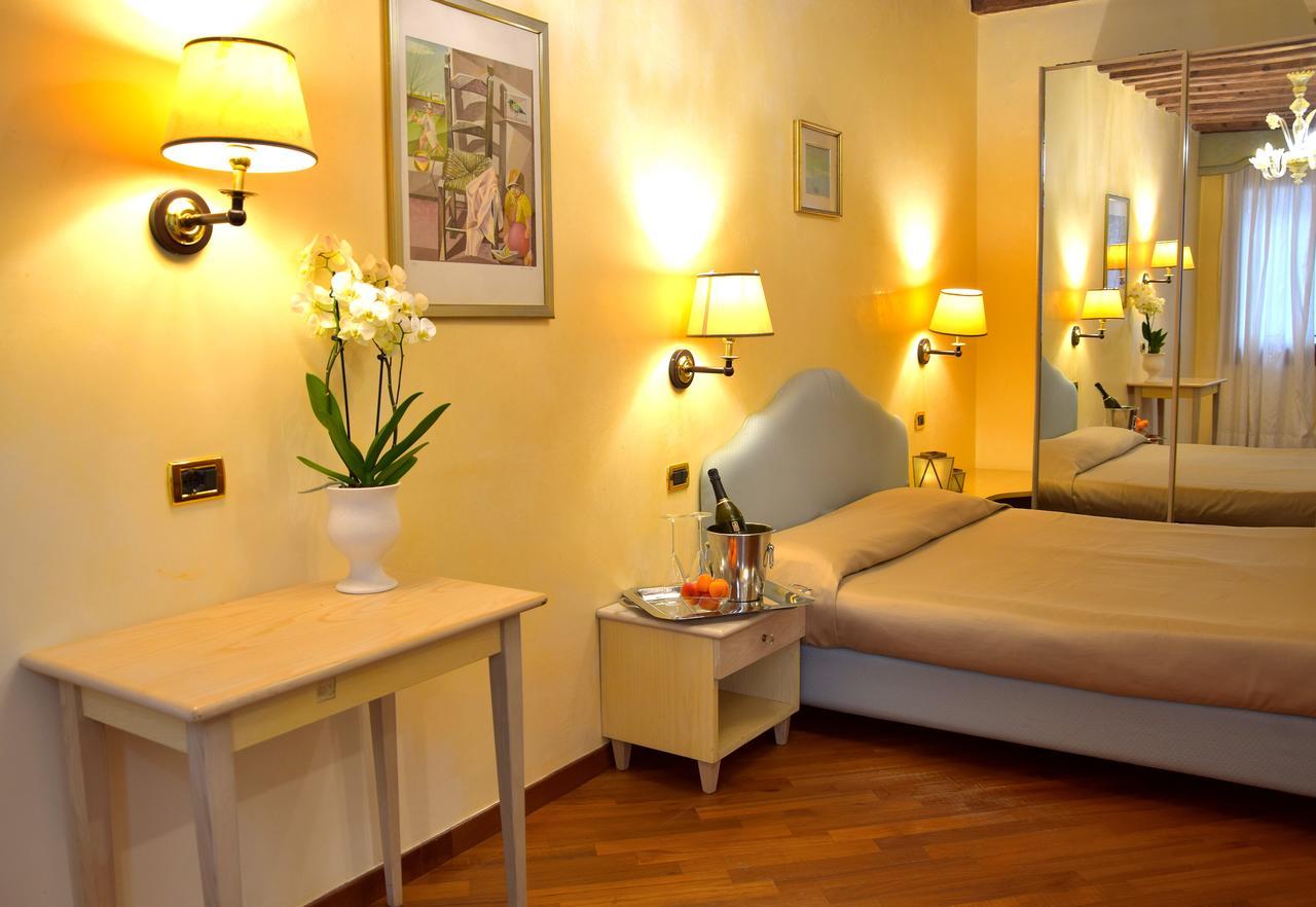 Residenza Favaro Hotel