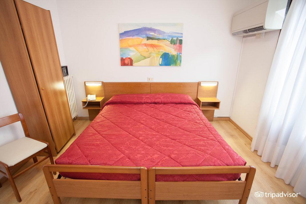Caprera 2* Venetië