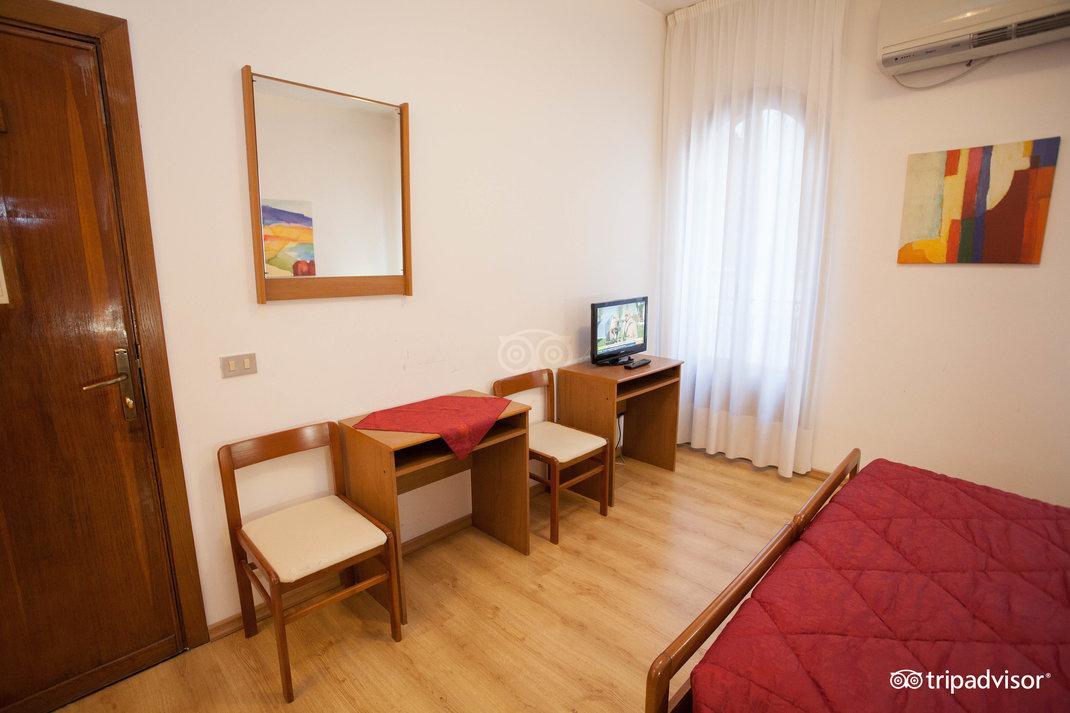 Caprera 2* Venetië