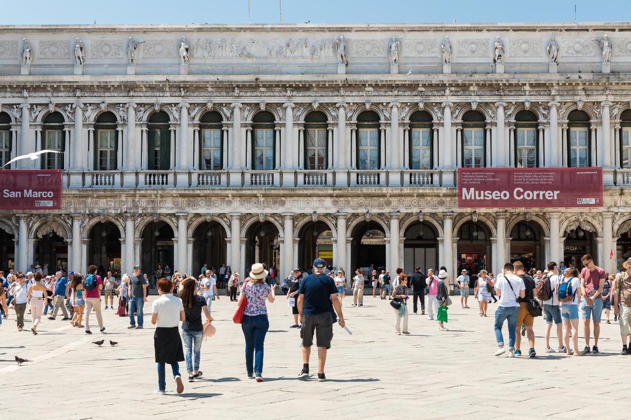 Elegant Terrace Near Piazza San Marco Last Floor No Lift Venedig