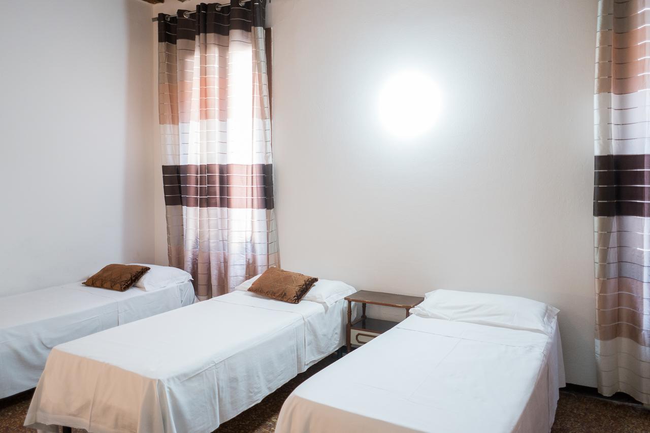 Backpackers House Gasthof 2*