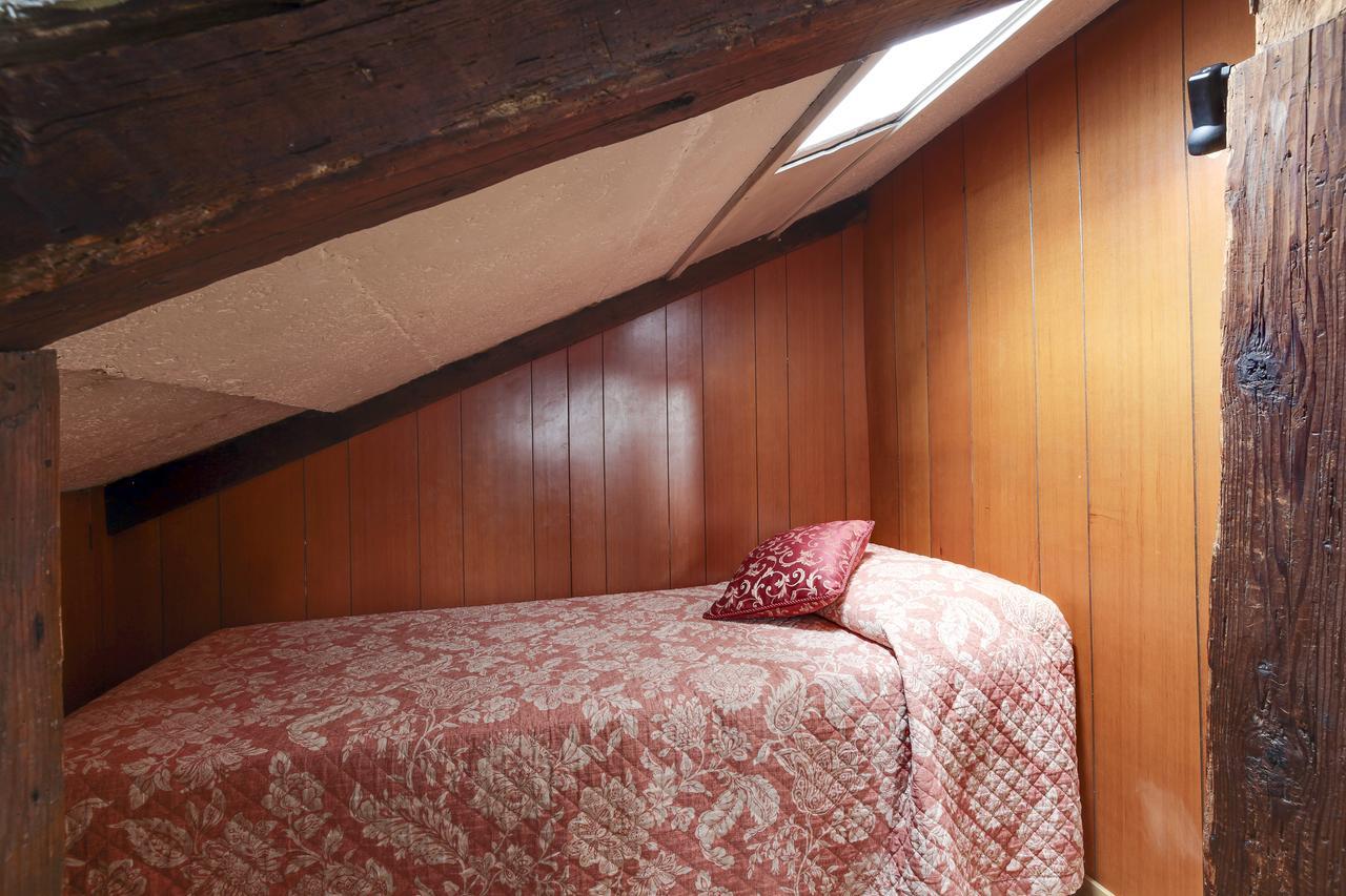 Ca' Badoer Attic Apartment