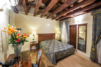 Maison d'hôtes Dimora Dogale 3*