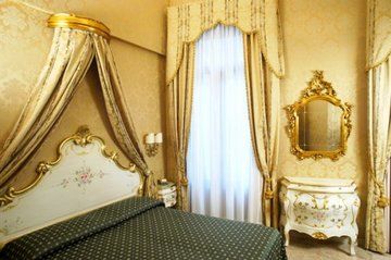 Canaletto Hotel 3*