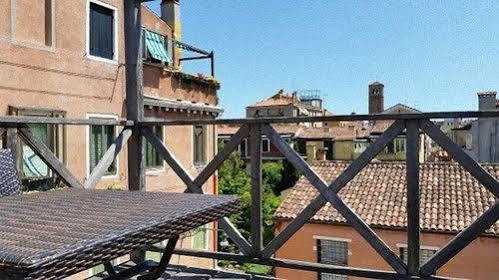 Bed & Breakfast Ca' Fontanea 3*