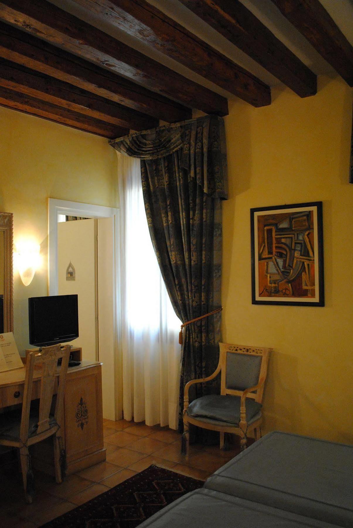 Gasthuis Daplace - Antica Casa Coppo